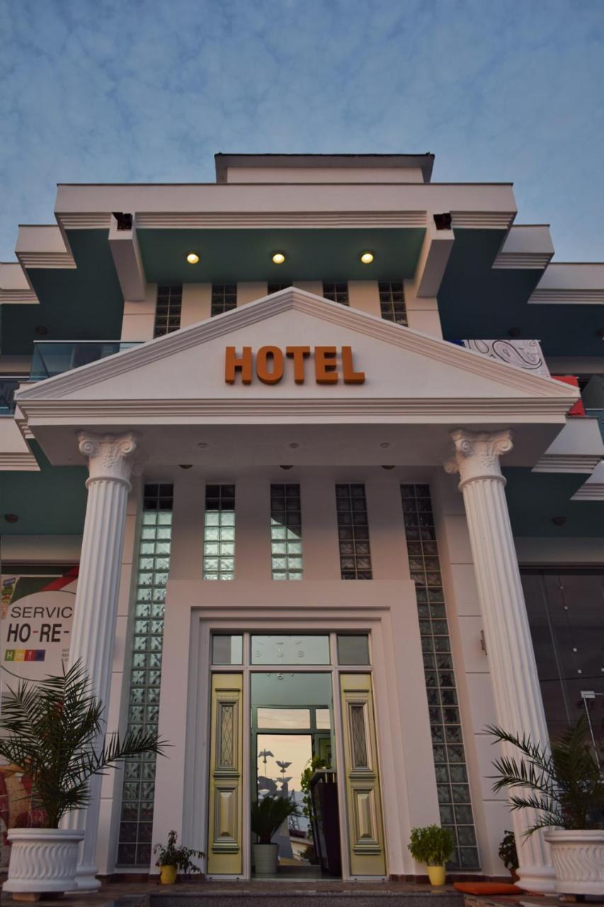 The City Gate Hotel Sarandë Exterior foto